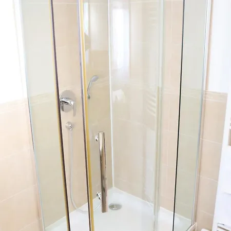 Zimmervermietung Langer *